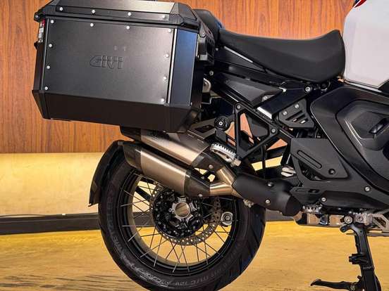 BMW-R 1300 GS ADVENTURE TROPHY BMW-R 1300 GS ADVENTURE TROPHY-2025