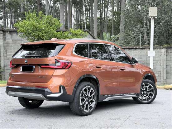 BMW-X1-2.0 16V TURBO GASOLINA SDRIVE20I X-LINE STEPTRONIC BMW-X1-2022