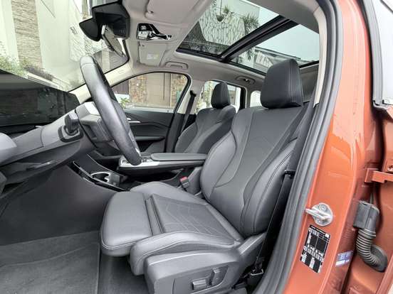 BMW-X1-2022