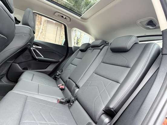 BMW-X1-2022