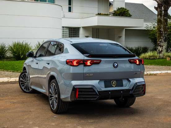 BMW-X2-2.0 TURBO GASOLINA XDRIVE20I M SPORT STEPTRONIC BMW-X2-2025