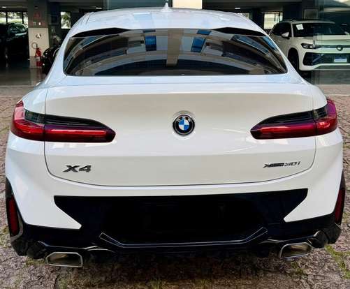 BMW-X4-2024