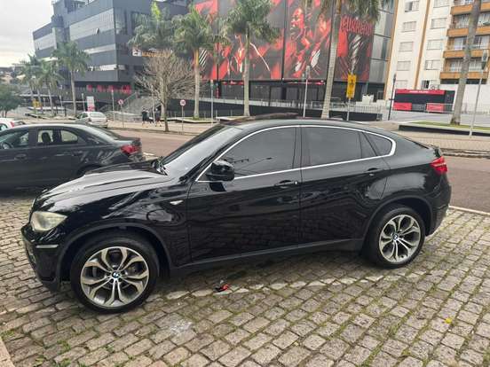 BMW-X6-2012