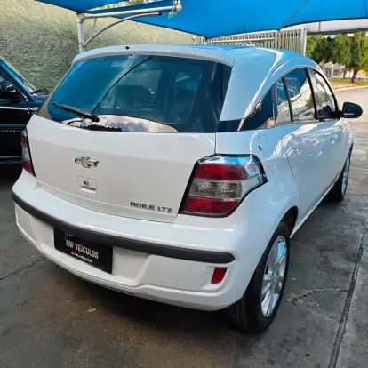 CHEVROLET-AGILE-2013