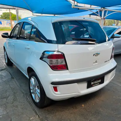 CHEVROLET-AGILE-1.4 MPFI LTZ 8V FLEX 4P MANUAL CHEVROLET-AGILE-2013