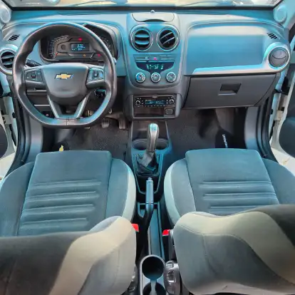 CHEVROLET-AGILE-2013