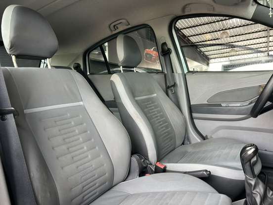 CHEVROLET-AGILE-2010