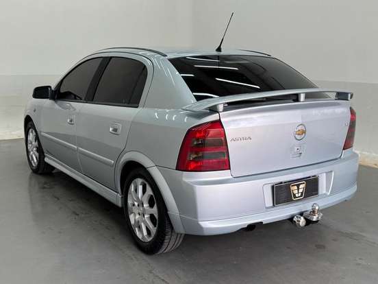 CHEVROLET-ASTRA-2.0 MPFI ADVANTAGE 8V FLEX 4P MANUAL CHEVROLET-ASTRA-2009