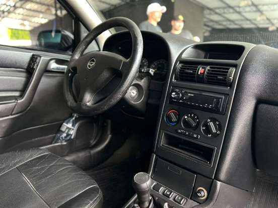 CHEVROLET-ASTRA-2008