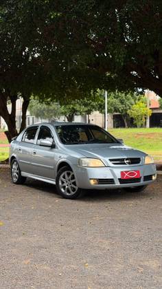 CHEVROLET ASTRA 2.0 MPFI ADVANTAGE 8V FLEX 4P MANUAL