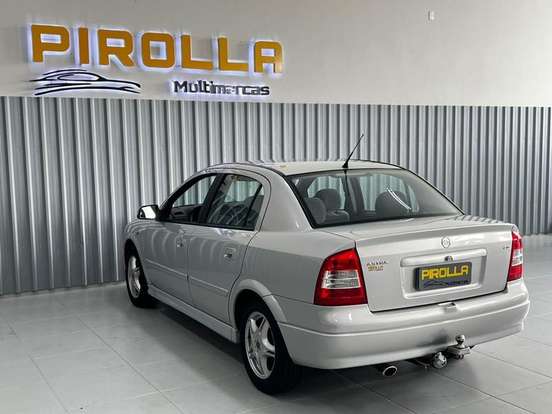 CHEVROLET-ASTRA-2.0 MPFI SEDAN 8V GASOLINA 4P MANUAL CHEVROLET-ASTRA-2002
