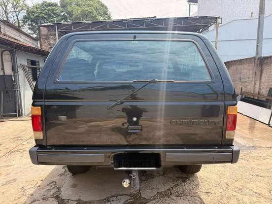 CHEVROLET-BONANZA-1990