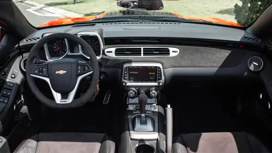 CHEVROLET-CAMARO-6.2 V8 LSA GASOLINA ZL1 CONVERSÍVEL AUTOMÁTICO CHEVROLET-CAMARO-2012