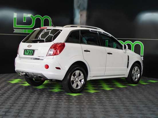 CHEVROLET-CAPTIVA-2013