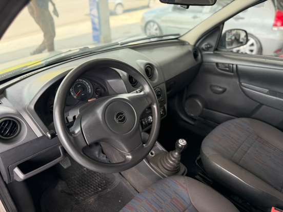CHEVROLET-CELTA-1.0 MPFI VHCE SPIRIT 8V FLEX 4P MANUAL CHEVROLET-CELTA-2010