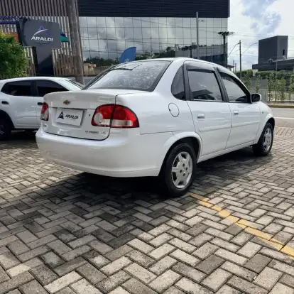 CHEVROLET-CLASSIC-2012