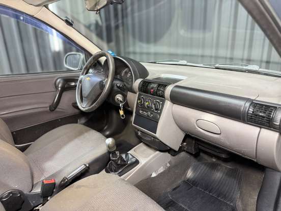 CHEVROLET-CLASSIC-2013