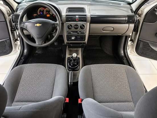 CHEVROLET-CLASSIC-2014