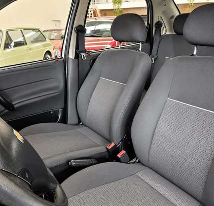 CHEVROLET-CLASSIC-2014