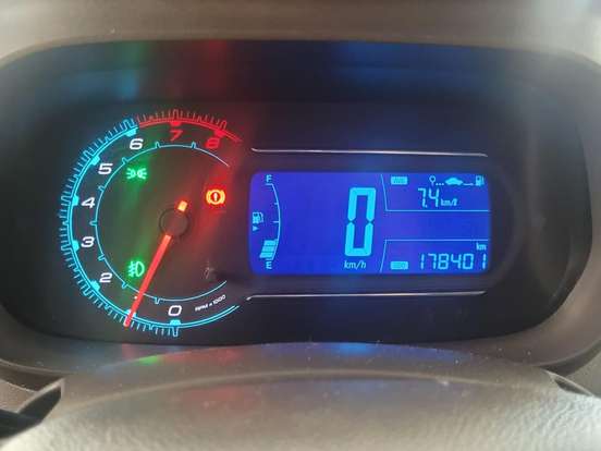 CHEVROLET-COBALT-2013