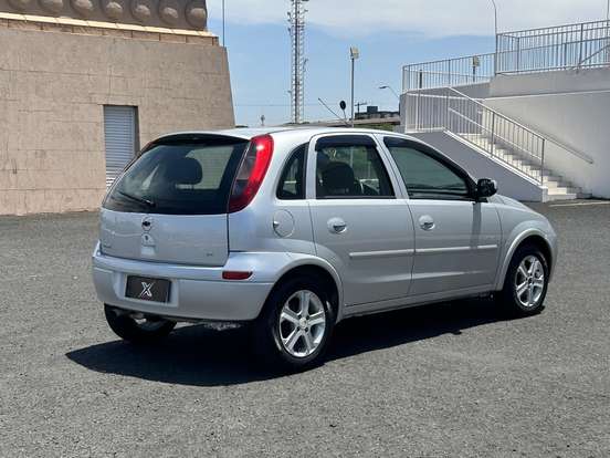 CHEVROLET-CORSA-2009