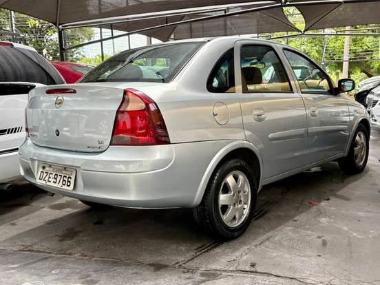 CHEVROLET-CORSA-1.4 MPFI PREMIUM SEDAN 8V FLEX 4P MANUAL CHEVROLET-CORSA-2007