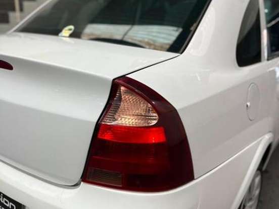 CHEVROLET-CORSA-1.8 MPFI PREMIUM SEDAN 8V FLEX 4P MANUAL CHEVROLET-CORSA-2008