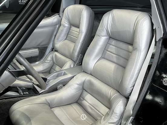 CHEVROLET-CORVETTE-1978