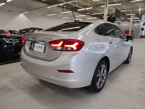 CHEVROLET-CRUZE-2022