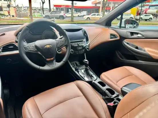 CHEVROLET-CRUZE-2019