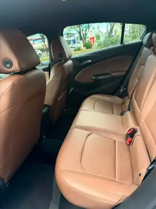 CHEVROLET-CRUZE-2019