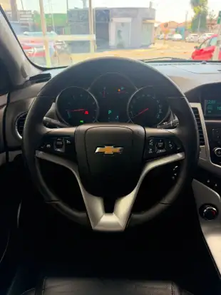 CHEVROLET-CRUZE-2013