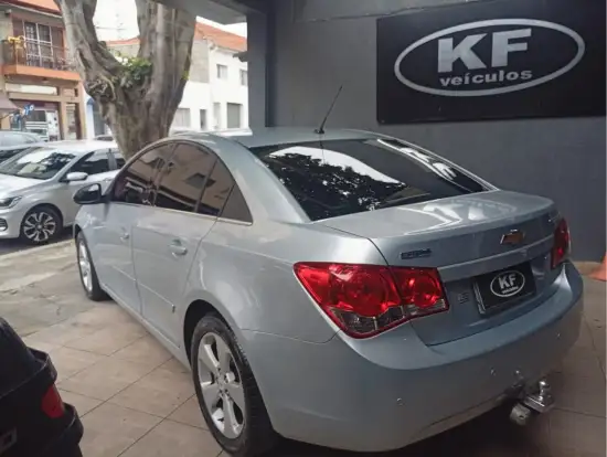 CHEVROLET-CRUZE-2012