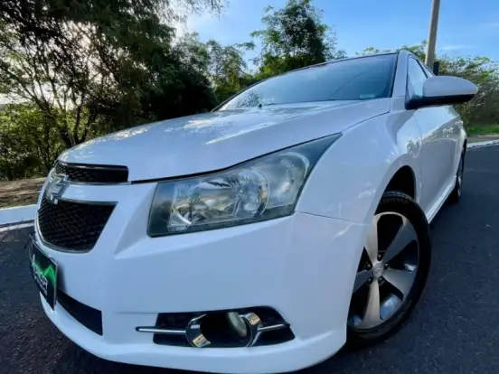 CHEVROLET-CRUZE-1.8 LT SPORT6 16V FLEX 4P AUTOMÁTICO CHEVROLET-CRUZE-2013