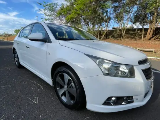 CHEVROLET-CRUZE-1.8 LT SPORT6 16V FLEX 4P AUTOMÁTICO CHEVROLET-CRUZE-2013
