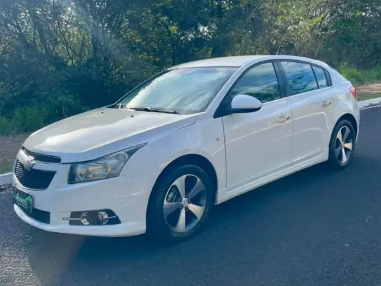 CHEVROLET-CRUZE-1.8 LT SPORT6 16V FLEX 4P AUTOMÁTICO CHEVROLET-CRUZE-2013