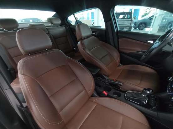 CHEVROLET-CRUZE-2019