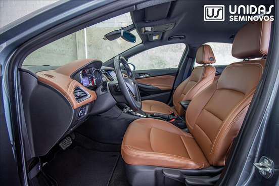 CHEVROLET-CRUZE-2019