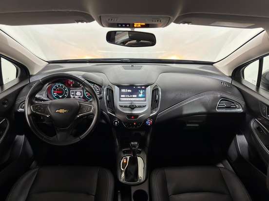 CHEVROLET-CRUZE-2017