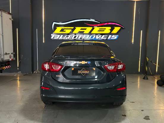 CHEVROLET-CRUZE-2018