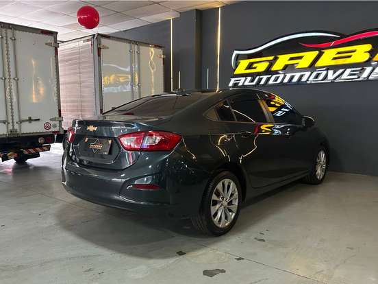 CHEVROLET-CRUZE-2018