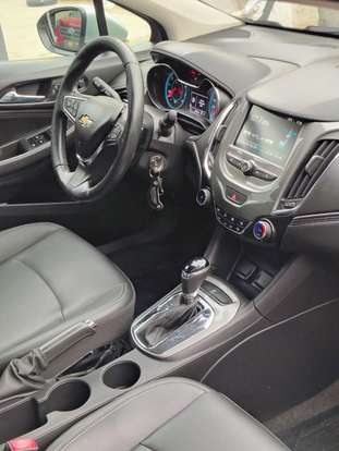 CHEVROLET-CRUZE-2018