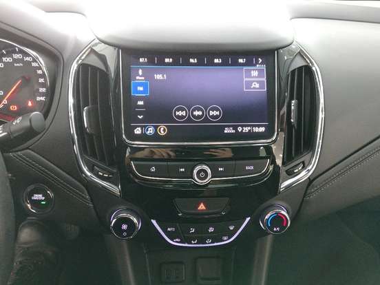 CHEVROLET-CRUZE-2022