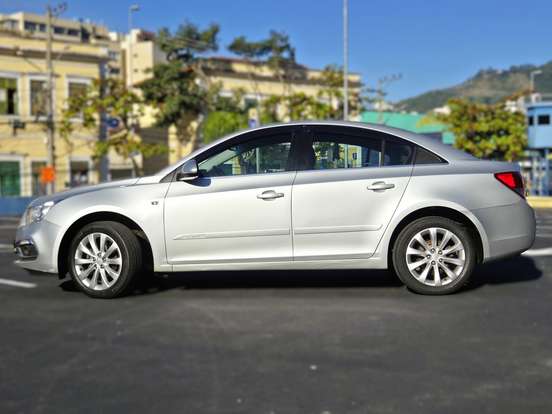 CHEVROLET-CRUZE-1.8 LT 16V FLEX 4P AUTOMÁTICO CHEVROLET-CRUZE-2015