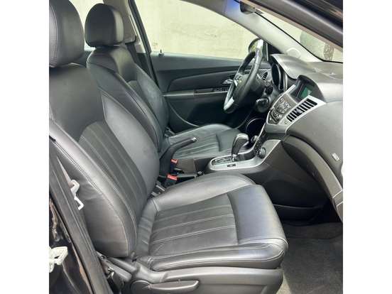 CHEVROLET-CRUZE-2013