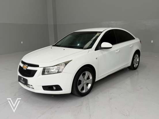 CHEVROLET-CRUZE-2013