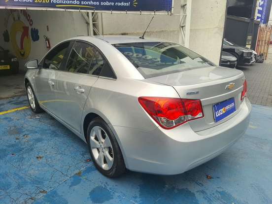 CHEVROLET-CRUZE-2014