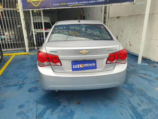 CHEVROLET-CRUZE-2014