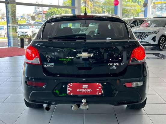CHEVROLET-CRUZE-2014