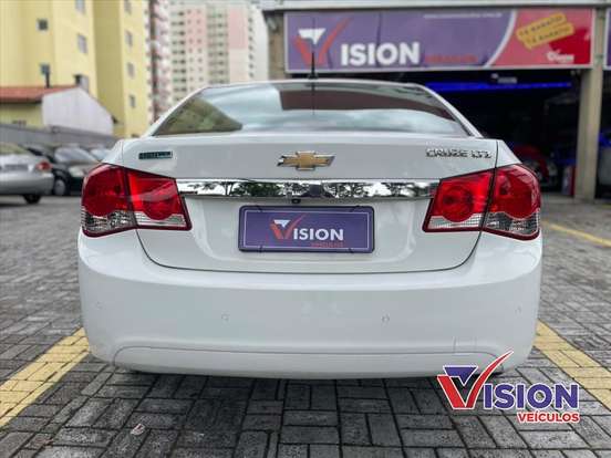 CHEVROLET-CRUZE-2014